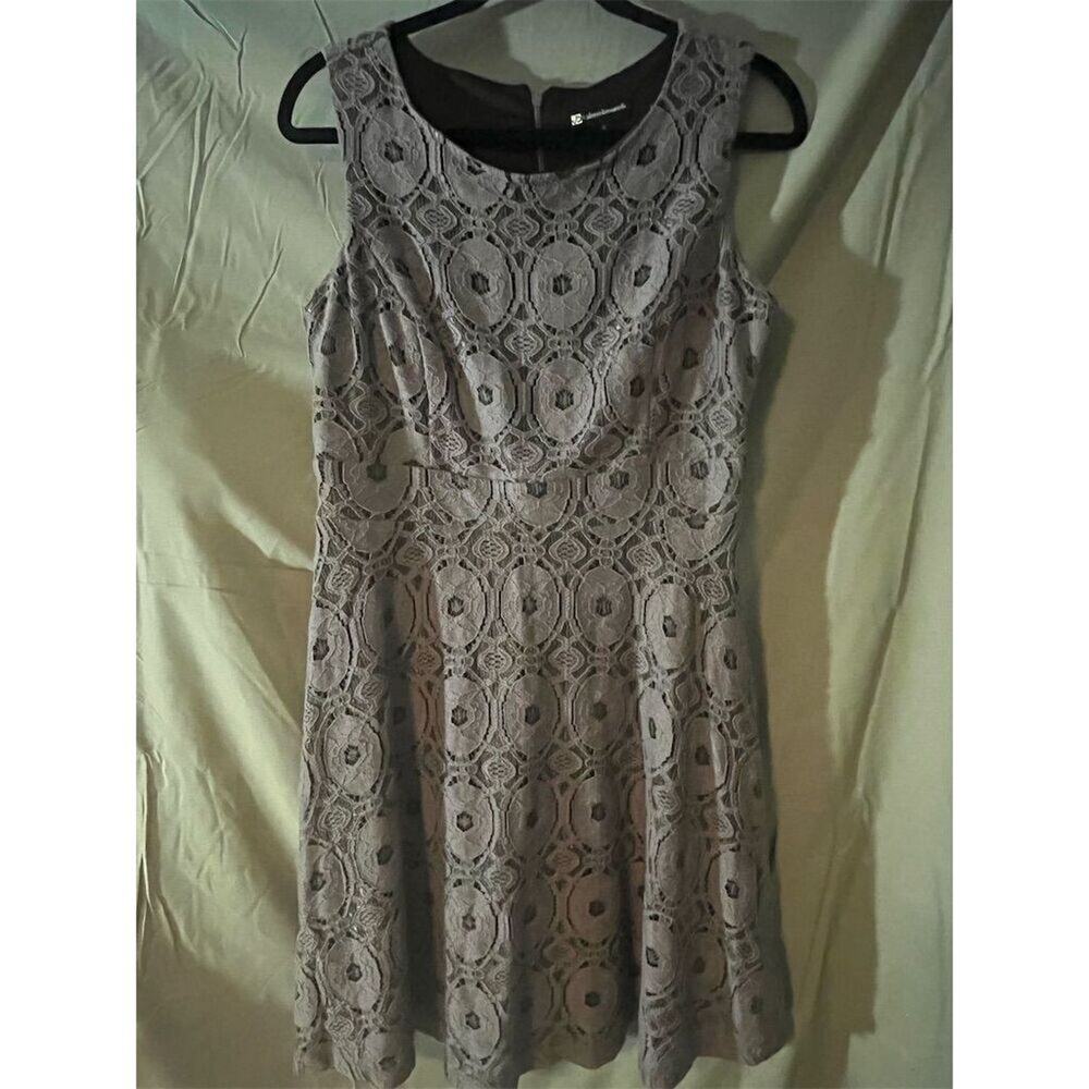 Valerie Bertinelli Gray Lace Dress Size 8 Sleeveless Fit & Flare